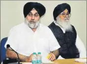  ?? KARUN SHARMA/HT ?? Shiromani Akali Dal president Sukhbir Singh Badal and former CM Parkash Singh Badal in Chandigarh on Monday.