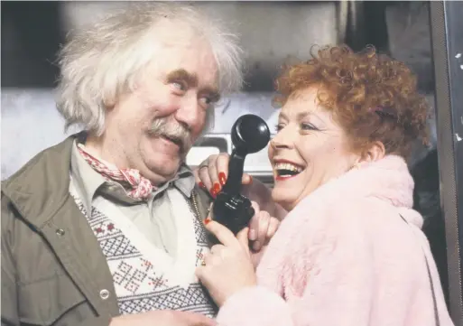  ?? DON SMITH/ RADIO TIMES/ GETTY IMAGES ?? Role: Eileen Pollock and Ronald Forfar in a scene from Bread in 1990