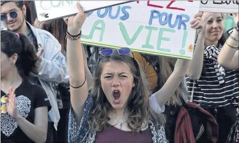  ??  ?? Au programme, la troisième « marche pour le climat » organisée dans les Pyrénées orientales...