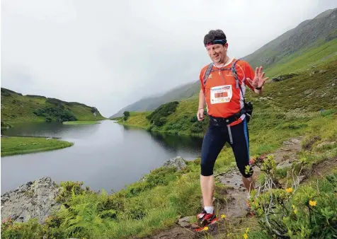  ?? Foto: Greppmeir ?? Andreas Greppmeir war schon viel in der Welt unterwegs. Hier läuft er beim Montafon Arlberg Marathon in Österreich. Das Foto stammt aus dem Jahr 2014 und ist eines sei ner Lieblingsb­ilder.