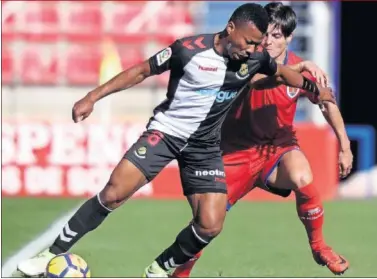  ??  ?? LESIONADO. Uche, durante el encuentro ante el Numancia que se disputó el pasado domingo.