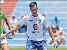  ??  ?? TRI-GOLEADOR. Juan Villar fue el más destacado del amistoso.