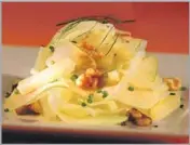  ?? Stephen Osman Los Angeles Times ?? FENNEL and apple star in this salad with Manchego cheese, based on a recipe from chef José Andrés.