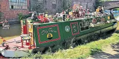  ?? PHOTOS: KAY ANDREWS UNLESS INDICATED ?? Kay Andrews’ narrowboat Pea Green on which she trades during the summer.
