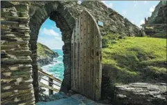  ?? PROVIDED TO CHINA DAILY ?? Tintagel Castle, a historical site situated on the clifftops of North Cornwall.