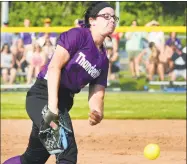  ?? Christian Abraham / Hearst Connecticu­t Media ?? North Branford’s Sydney Senerchia pitches against Seymour during last season’s Class M final on June 10 in West Haven.