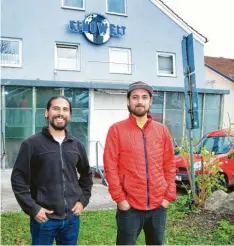  ?? Foto: Christian Rudnik ?? Die neuen Pächter der ehemaligen Cinebar in Dießen: Mauricio Tercero aus Nicaragua (links) und Martin Bustos aus Argentinie­n.