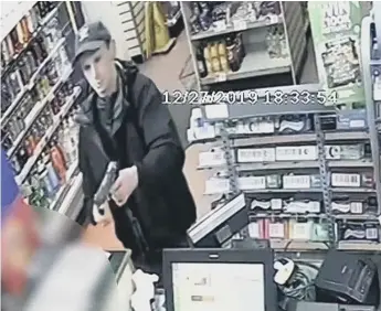  ??  ?? Christophe­r Allison caught on the shops CCTV.