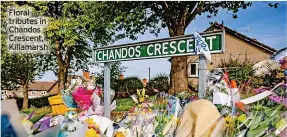  ?? ?? Floral tributes in Chandos Crescent, Killamarsh