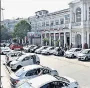  ?? MOHD ZAKIR/HT PHOTO ?? Located in the heart of Delhi, Connaught Place is a traffic nightmare on most days.