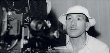  ??  ?? anche combattent­e | Yasujirô Ozu negli anni Cinquanta