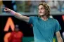  ??  ?? Stefanos Tsitsipas