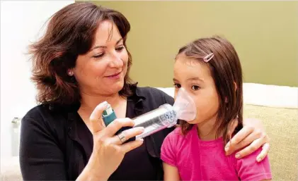  ?? PHOTO: XAVIER GALLEGO/GETTY IMAGES ?? SUFFERERS STRUGGLE: Parents need to be good observers for indicators their child may have asthma.