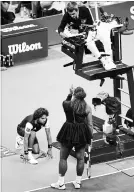  ?? BEN SOLOMON THE NEW YORK TIMES ?? Serena Williams confronts Carlos Ramos, the chair umpire, during the U.S. Open women’s singles final.