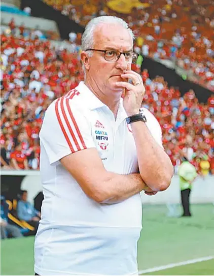  ?? GILVAN DE SOUZA / FLAMENGO ?? Dorival Júnior fez muitos elogios ao apoio da torcida rubro-negra: ‘Carrega a equipe nas costas’