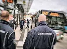  ?? RP-FOTO: MATZERATH ?? Die CDU will den Kommunalen Ordnungsdi­enst personell verstärken, unter anderem für mehr Streifen abends am Busbahnhof.