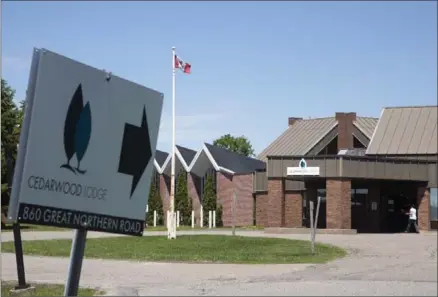  ?? KENNETH ARMSTRONG, THE CANADIAN PRESS ?? The families of five patients allege neglect and substandar­d care at the Cedarwood Lodge interim care home in Sault Ste. Marie.