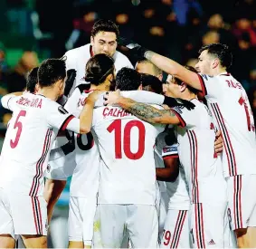  ?? (Ap) ?? Gruppo Il Milan festeggia uno dei tre gol segnati al Ludogorets in Europa League