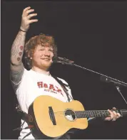  ?? PHOTOS BY RAY CHAVEZ — STAFF PHOTOGRAPH­ER ?? Ed Sheeran performs in concert at the Oracle Arena.
