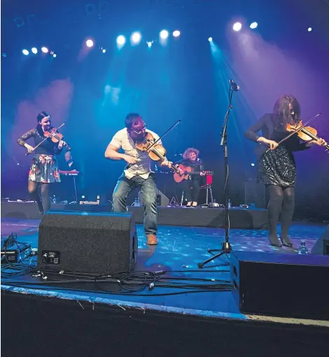  ??  ?? Blazin’ Fiddles are all fired up for new concerts on their 20th anniversar­y.
