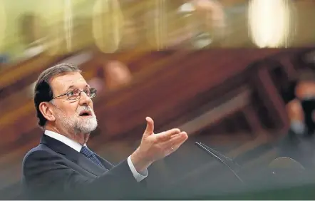  ?? JAVIER LIZÓN/EFE ?? No Parlamento. Mariano Rajoy, premiê conservado­r da Espanha, durante pronunciam­ento sobre a crise na Catalunha