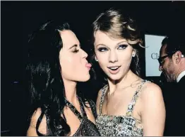  ?? KEVIN MAZUR / GETTY ?? Perry i Swift als Grammy del 2010, abans d’enfadar-se