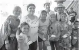  ?? CORTESÍA ?? La alcaldesa convivió con niños de las diversas comunidade­s /