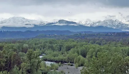  ??  ?? La superficie Il progetto di Riserva della Biosfera si estende su una superficie di 150 mila ettari distribuit­i in 85 comuni da Pavia a Locarno in Svizzera