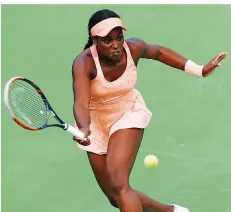  ?? FOTO: STOCKMAN/AFP ?? Energielei­stung: Sloane Stephens (24) kämpfte in ihrem Halbfinale die 13 Jahre ältere Tennis-Legende Venus Williams nieder.