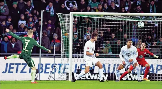  ??  ?? Florian Kainz trug sich am Wochenende ebenfalls in die „ Ösi- Schützenli­ste“ein, traf Sonntag bei Bremens 3: 1- Sieg gegen Wolfsburg gleich doppelt.