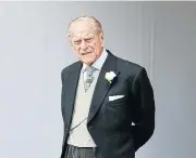  ??  ?? The 98-year-old Prince Philip, Duke of Edinburgh, will permanentl­y use a chauffeur from now on.