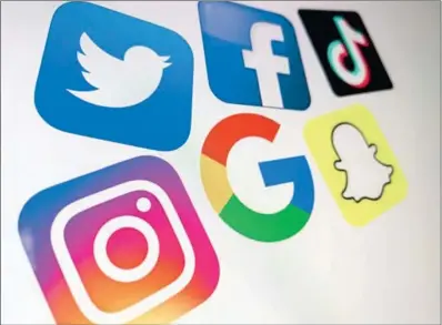  ??  ?? Australia has moved a step closer to introducin­g legislatio­n that would force tech giants to pay for sharing news content, a move that could change how people worldwide experience the internet.
