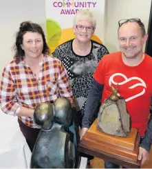  ?? PHOTO: LINDA ROBERTSON ?? On top . . . It was a top night for Owaka Cavalcade Host Town Committee members (left) Katy Button and Dawn Smith, along with Dunedin Wildlife Hospital Trust chairman Steve Walker, supreme award winners at the Trustpower Community Awards in Dunedin last night.