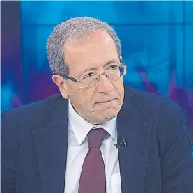  ??  ?? Alerta. José Levy sostiene que el ISIS nos devolvió a la Edad Media.