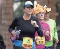  ?? SEAN LOGAN/THE REPUBLIC ?? Race participan­ts run in the Phoenix Turkey Trot on Nov. 28, 2019, at Wesley Bolin Memorial Plaza in Phoenix.