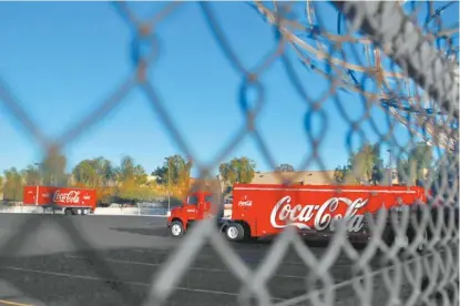  ??  ?? En expansión, la principal distribuid­ora de Coca- cola en México.