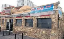  ?? MICHAEL MAYO/SUN SENTINEL ?? Nick’s Bar and Grill, a landmark on the Hollywood Broadwalk for four decades, closed for renovation­s on Aug. 1, 2018.