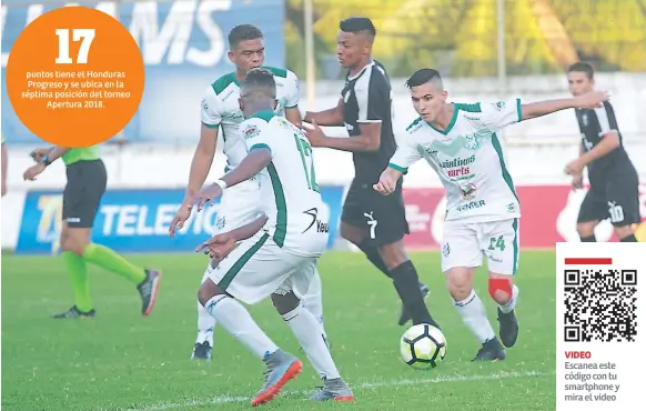  ??  ?? jugada. Gerson Rodas domina el balón ante el acoso de Frelys López, jugador que anotó el gol del triunfo para los arroceros.