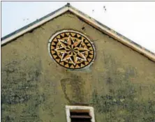  ??  ?? Hex signs are see on many barns in Berks and surroundin­g counties.