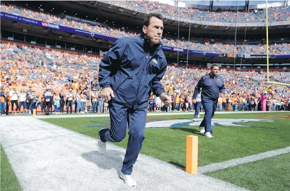  ?? — PHOTOS: THE ASSOCIATED PRESS FILES ?? Denver Broncos head coach Gary Kubiak will take a week off after being diagnosed with a complex migraine.