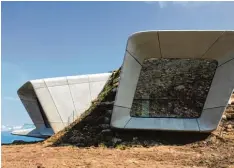  ?? Foto: Iris Garavelli/dpa ?? Auf dem Gipfelplat­eau des Kronplatze­s – zwischen Dolomiten und Zentralalp­en – er öffnete Messner 2014 sein jüngstes Museum.