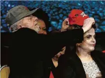  ?? Pedro Ladeira/Folhapress ?? Lula e a ex-presidente Dilma Rousseff em congresso do PT