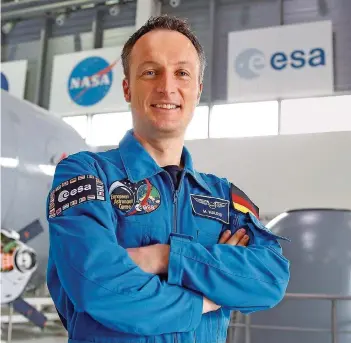 ?? FOTO: ESA/DPA ?? Was Matthias Maurer am Beruf des Astronaute­n schätzt, ist die Kombinatio­n aus Wissenscha­ft, neuester Technologi­e, internatio­naler Zusammenar­beit – und großem Abenteuer.