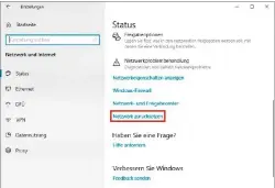  ??  ?? Windows 10 bringt eine Funktion zum Zurücksetz­en des Netzwerks mit, die bei Verbindung­sproblemen hilfreich sein kann.