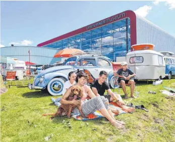  ?? FOTO: ERWIN HYMER MUSEUM ?? Oldtimer, Musik sowie Speisen von der Insel werden besondere Highlights sein.