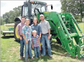  ?? CAROL ROLF/CONTRIBUTI­NG PHOTOGRAPH­ER ?? The Timothy “Timbo” Honeycutt family is the 2017 Conway County Farm Family of the Year. Members of the family include, front row, Wesley Honeycutt, left, and Nathan Honeycutt; and back row, from left, Preston Honeycutt, Minnie Honeycutt and Timbo...