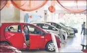  ??  ?? In the 42-day festive period till Diwali in early November, retail sales of passenger vehicles fell 14%, said the Federation of Automobile Dealers Associatio­n PRADEEP GAUR/MINT