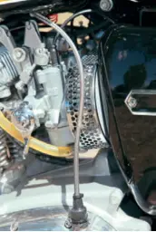  ??  ?? That second, closer look reveals that the clutch ‘cable’ is in fact a hydraulic line