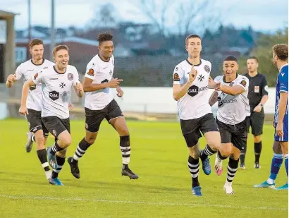  ??  ?? Ryan Peters has backed the Magpies to pick up a positive result at Weymouth in the FA Trophy.