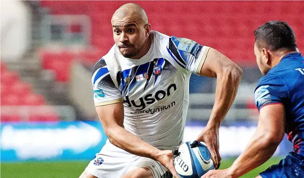  ?? Picture: Patrick Khachfe/jmp ?? Fifty-four cap England internatio­nal Jonathan Joseph is staying with Bath Rugby, director of rugby Stuart Hooper has confirmed